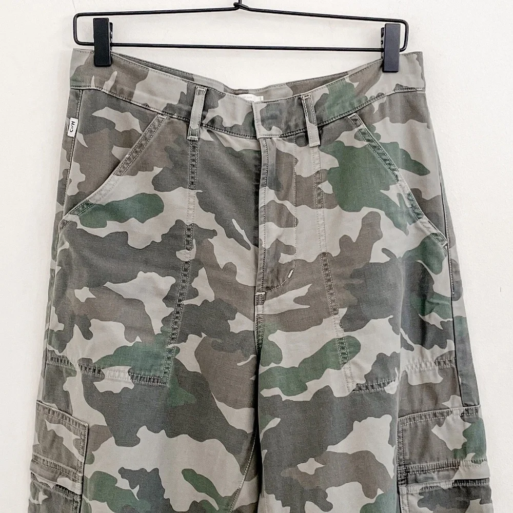 Citizens of Humanity Marcelle Low Slung Easy Cargo in Camo 28 - Picture 6 of 11
